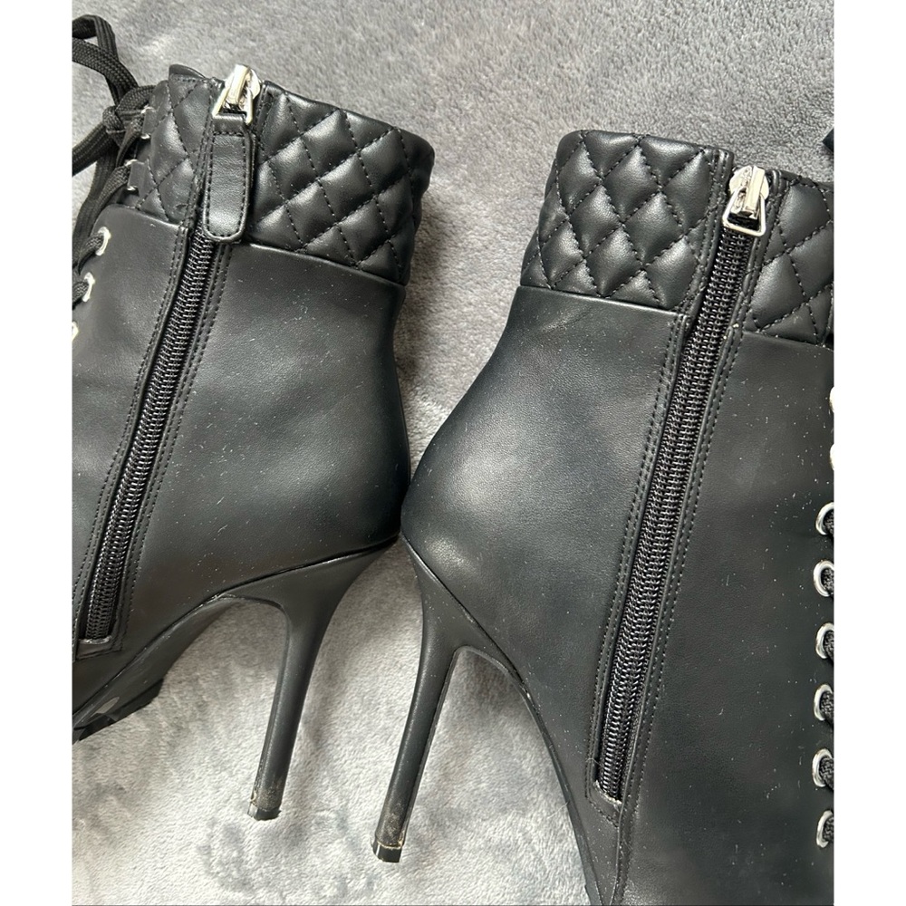 🖤 Jennifer Lopez Lace Up Boots - Picture 6 of 7